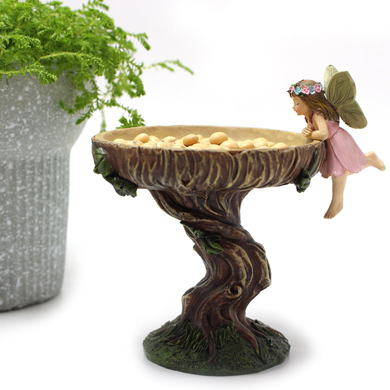 Outdoor Resin Crafts Of Bird Feeder